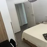 Wake'nbake Al Terminal Pensjonat Genua