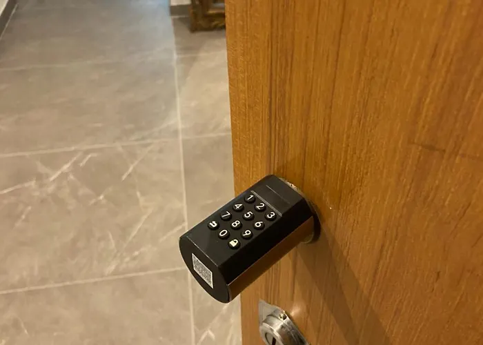 Wake'nbake Al Terminal 게스트하우스 제노바