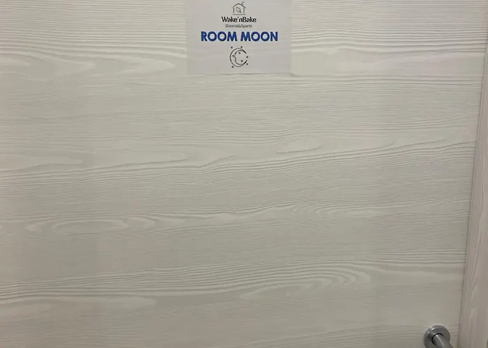 Wake'nbake Al Terminal * Генуя